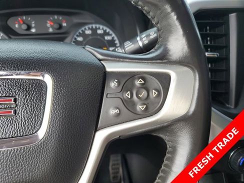 Used 2017 GMC Acadia SLE image 13