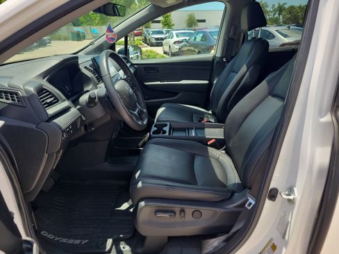 Used 2024 Honda Odyssey EX-L image 22