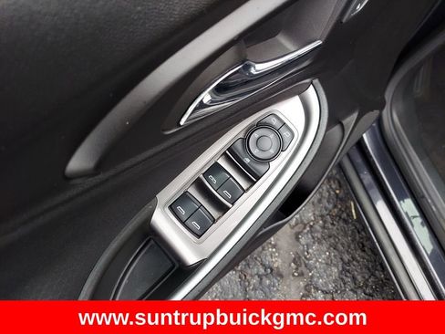 Used 2023 Chevrolet Malibu LT image 13