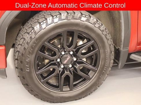 Used 2020 GMC Sierra 1500 Elevation w/ Elevation Value Package AWD/4WD image 10