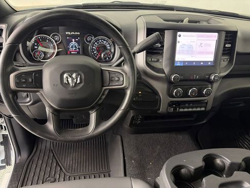 Used 2024 RAM 3500 Tradesman w/ Chrome Appearance Group AWD/4WD image 12