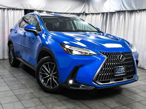 Used 2025 Lexus NX 350 AWD w/ Accessory Package (P2) image 3