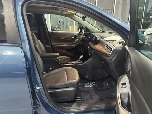 Used 2024 Buick Encore GX Sport Touring w/ Experience Buick Package AWD/4WD image 40