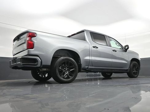 Used 2026 Chevrolet Silverado 1500 Custom RWD image 30