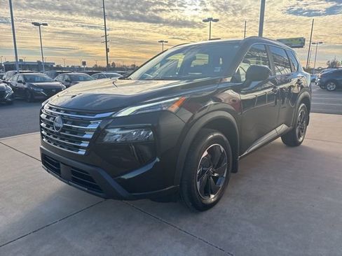 New 2026 Nissan Rogue SV w/ SV Premium Package image 4