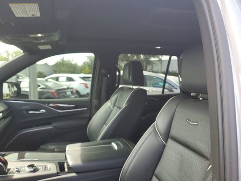 Used 2023 Cadillac Escalade Sport w/ LPO, ONYX Package AWD/4WD image 21