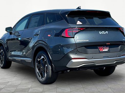 New 2026 Kia Sportage S AWD/4WD image 4