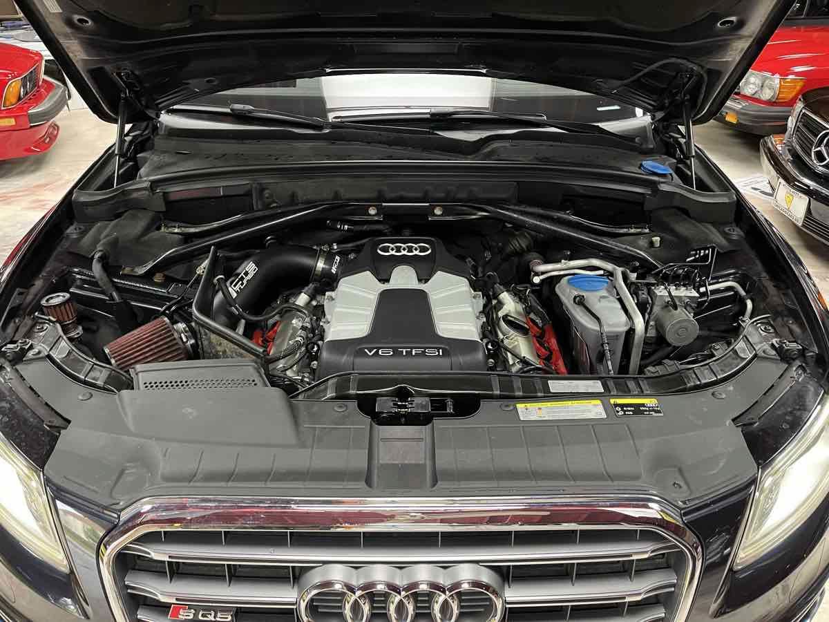Used 2017 Audi SQ5 Prestige AWD/4WD image 32