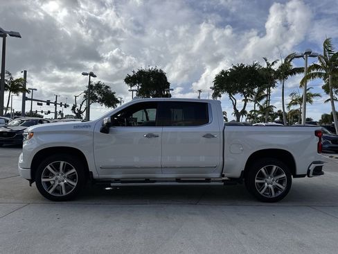 Used 2024 Chevrolet Silverado 1500 High Country w/ Technology Package AWD/4WD image 27