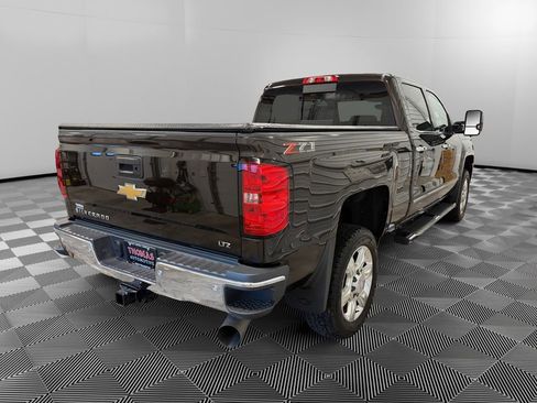 Used 2019 Chevrolet Silverado 2500 LTZ w/ Duramax Plus Package image 7