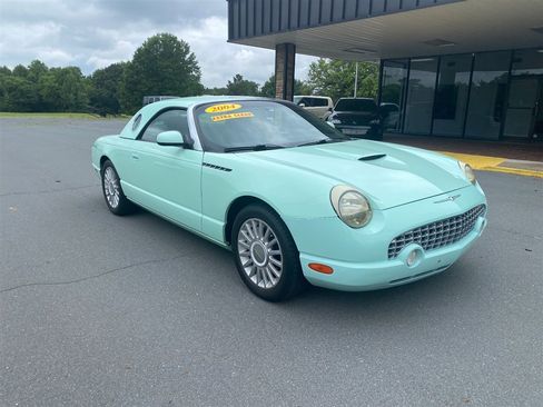 Used 2004 Ford Thunderbird RWD image 1