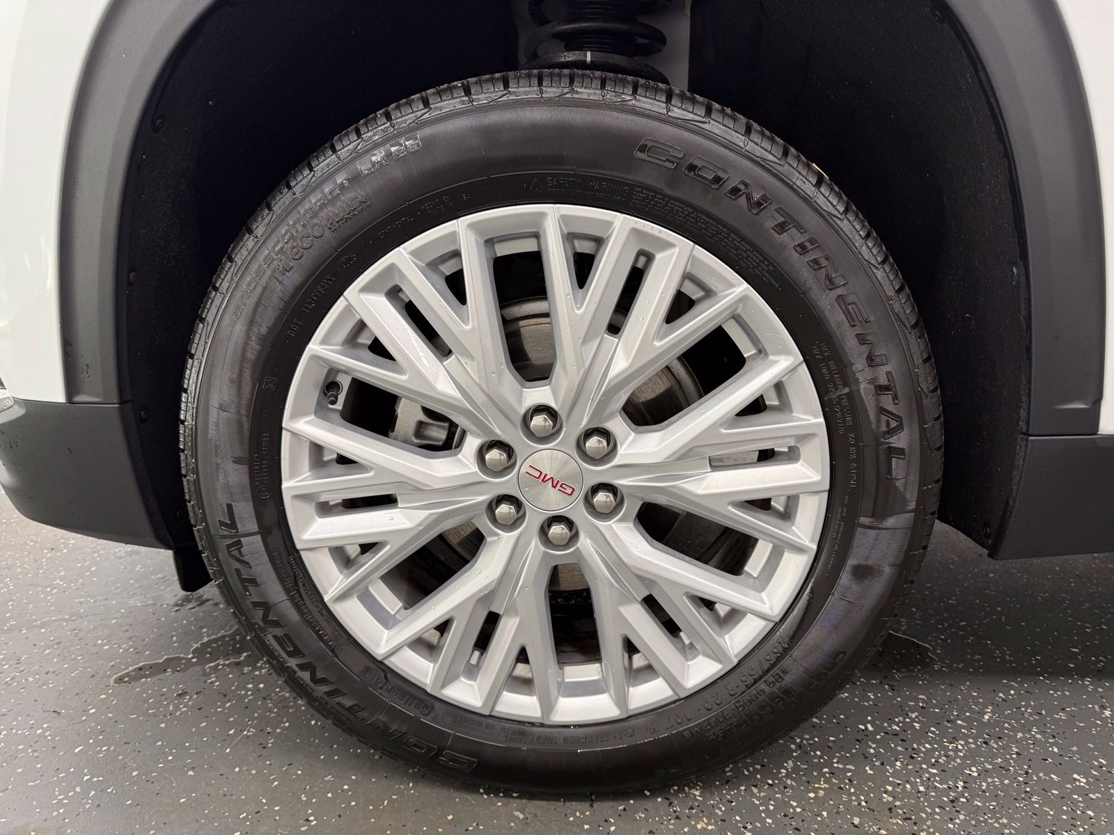Used 2026 GMC Acadia Elevation w/ Elevation Premium Package FWD image 18