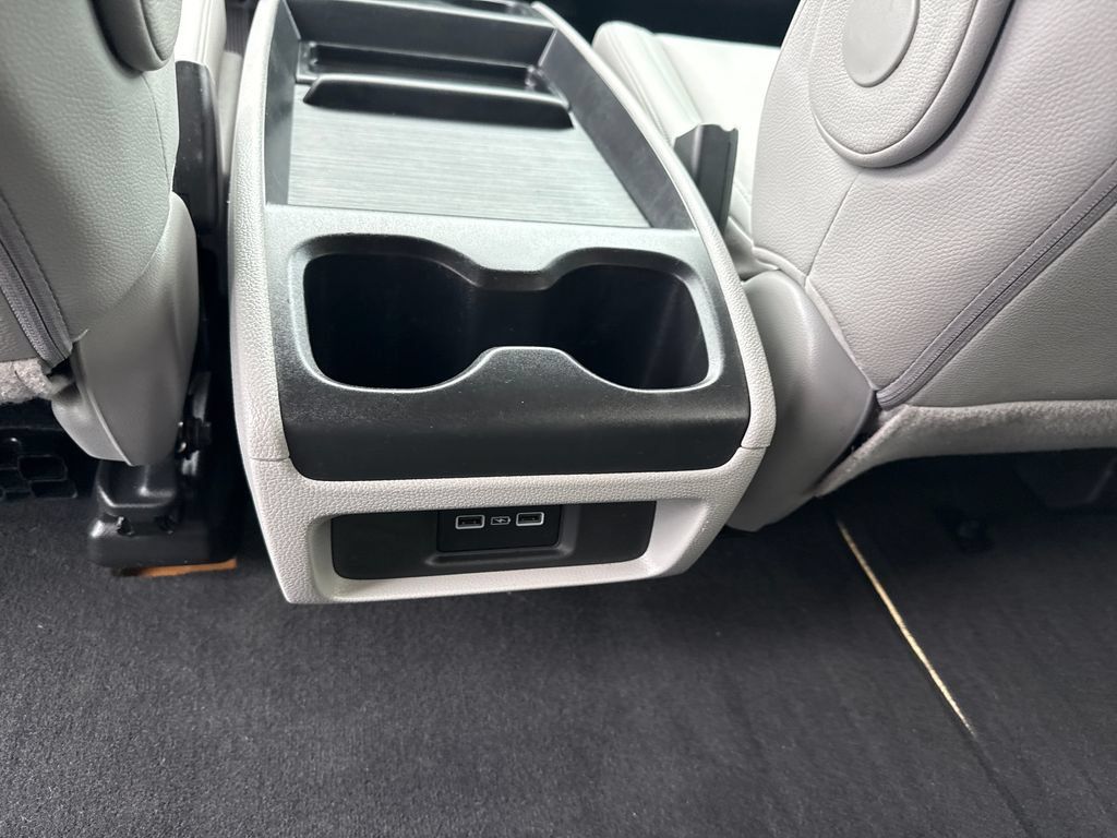 Certified 2024 Honda Odyssey EX-L image 23