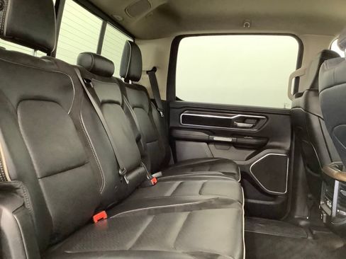 Used 2021 RAM 1500 Laramie AWD/4WD image 33