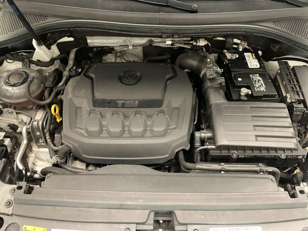 Used 2019 Volkswagen Tiguan SEL Premium R-Line AWD/4WD image 25