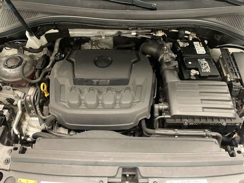 Used 2019 Volkswagen Tiguan SEL Premium R-Line AWD/4WD image 25