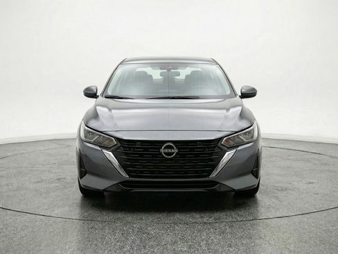 Used 2025 Nissan Sentra SV FWD image 2