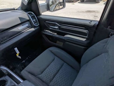 New 2026 RAM 1500 Big Horn AWD/4WD image 17