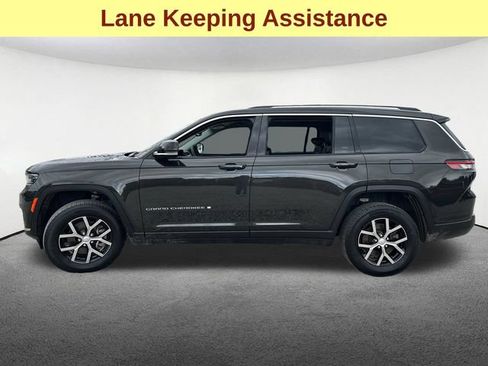 Used 2023 Jeep Grand Cherokee L Limited AWD/4WD image 6