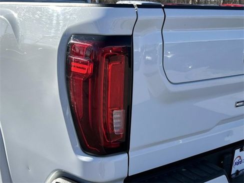 Used 2020 GMC Sierra 3500 Denali w/ Denali Ultimate Package image 12