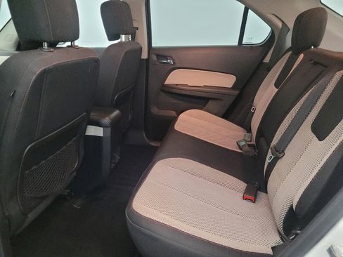 Used 2017 Chevrolet Equinox LT w/ Convenience Package image 18