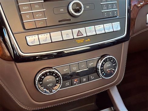 Used 2019 Mercedes-Benz GLS 550 4MATIC image 14