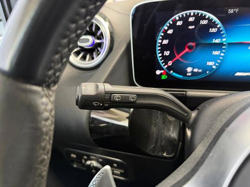 Used 2021 Mercedes-Benz GLA 35 AMG 4MATIC image 36