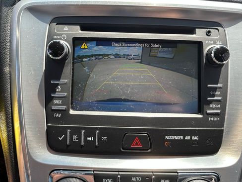 Used 2016 GMC Acadia SLT AWD/4WD image 24