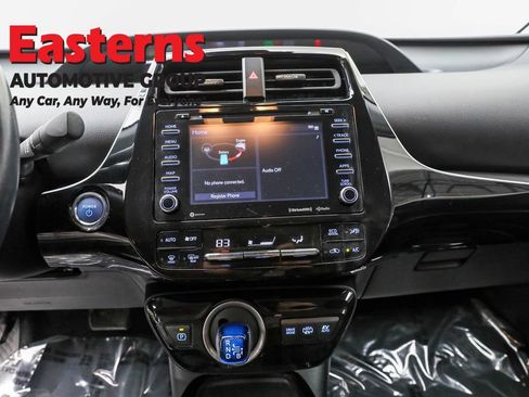 Used 2022 Toyota Prius Prime LE FWD image 12
