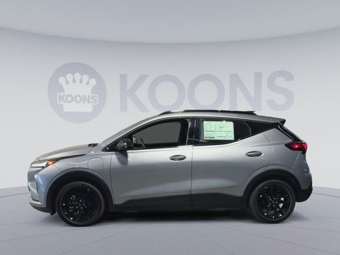 New 2027 Chevrolet Bolt RS w/ Technology Package FWD image 7