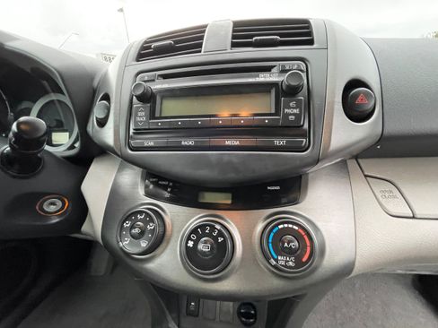 Used 2012 Toyota RAV4 FWD w/ Value Pkg image 16