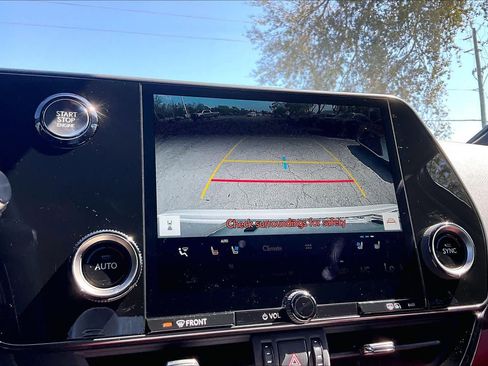 Used 2025 Lexus NX 250 FWD w/ Towing Package (2000 Lbs) image 25