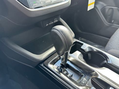 Used 2026 Subaru Forester Premium AWD/4WD image 18