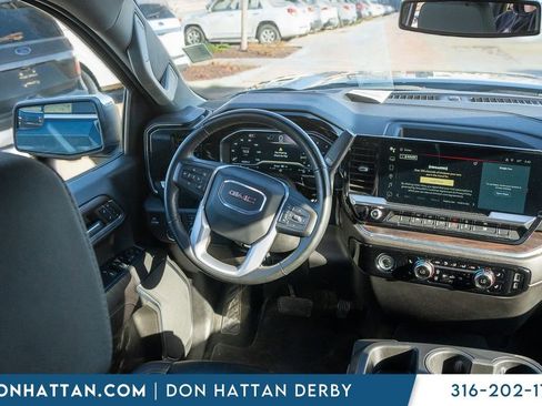 Used 2024 GMC Sierra 1500 SLT image 12