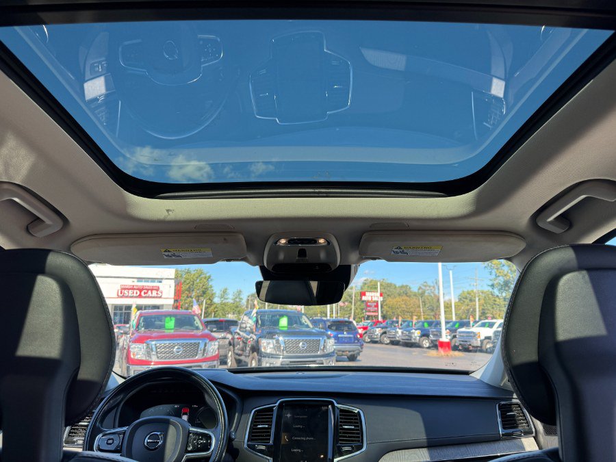 Used 2021 Volvo XC90 T8 Inscription w/ Advanced Package AWD/4WD image 23