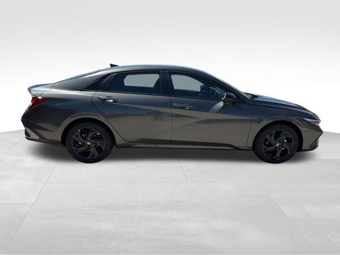 New 2026 Hyundai Elantra Sport FWD image 5
