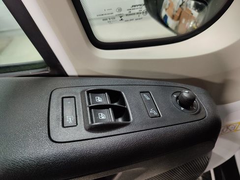 Used 2022 RAM ProMaster 2500 w/ Driver Convenience Group FWD image 20