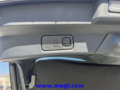 Used 2022 Ford Mustang Mach-E GT image 25