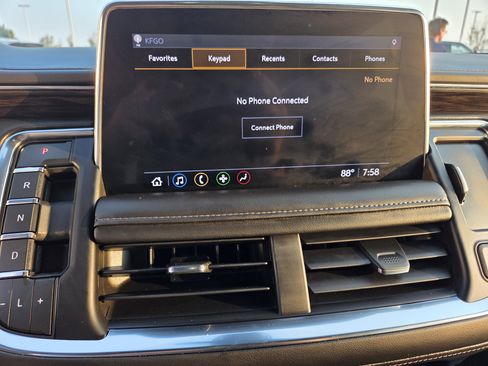Used 2021 Chevrolet Tahoe Z71 AWD/4WD image 15