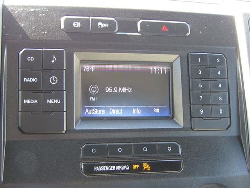 Used 2017 Ford F250 XL w/ Power Equipment Group image 19