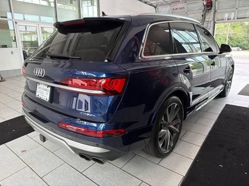 Used 2023 Audi SQ7 Prestige AWD/4WD image 5