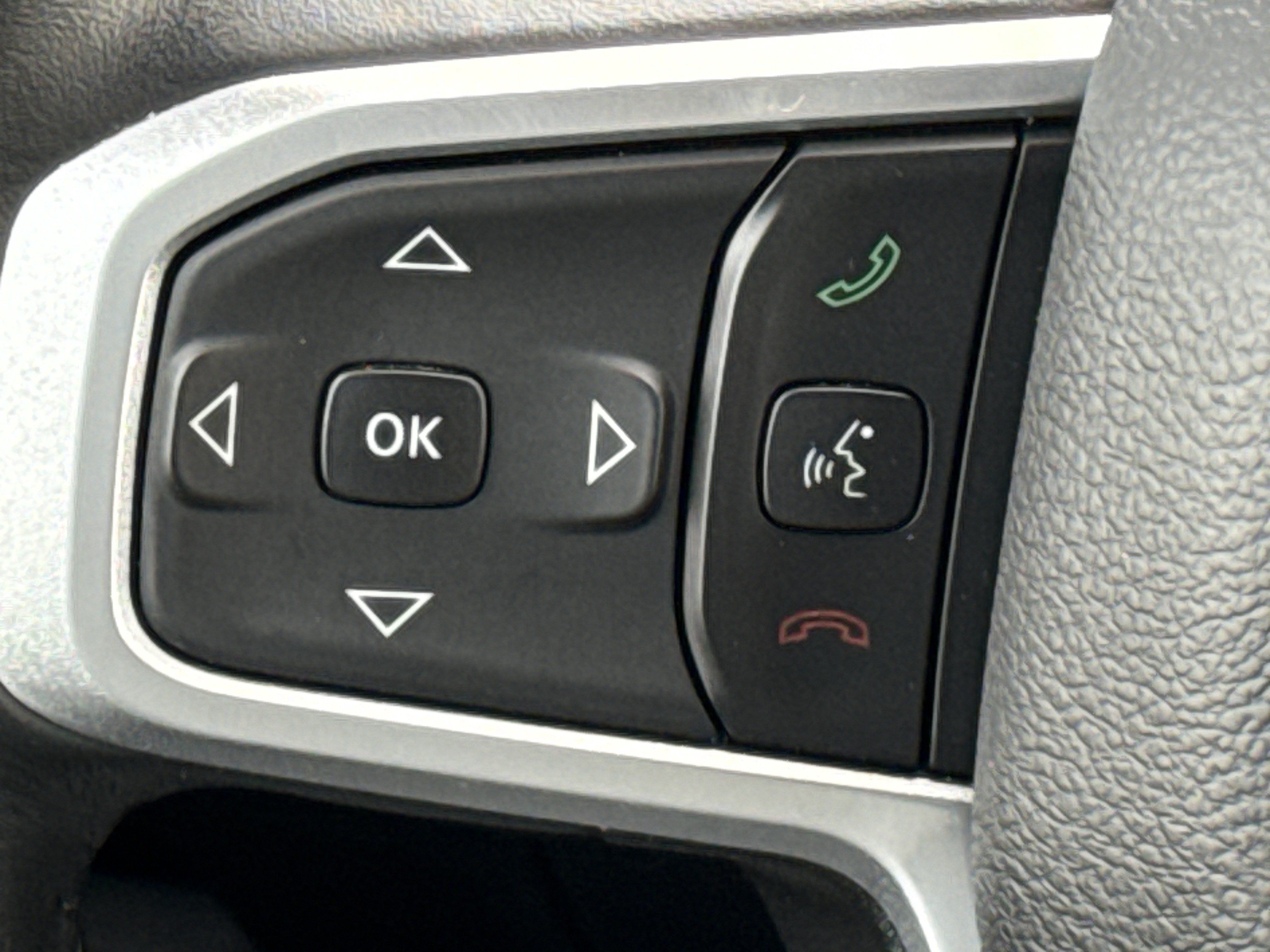 Used 2023 RAM 1500 Big Horn AWD/4WD image 18