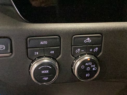 Used 2023 GMC Sierra 1500 Elevation w/ LPO, GMC Protection Package image 12