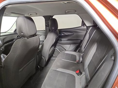 Used 2021 Chevrolet TrailBlazer LS FWD image 15