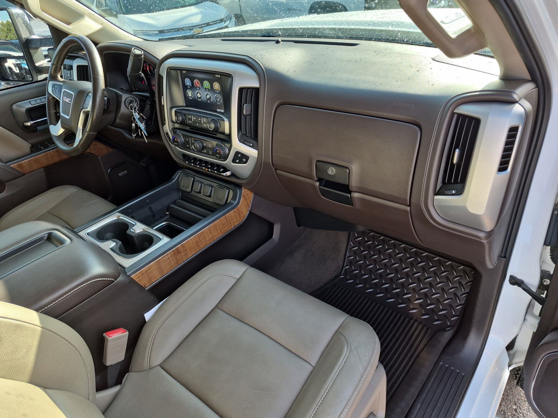 Used 2015 GMC Sierra 2500 SLT w/ Duramax Plus Package AWD/4WD image 30