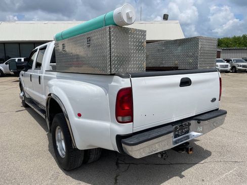 Used 2000 Ford F350 Lariat RWD image 3