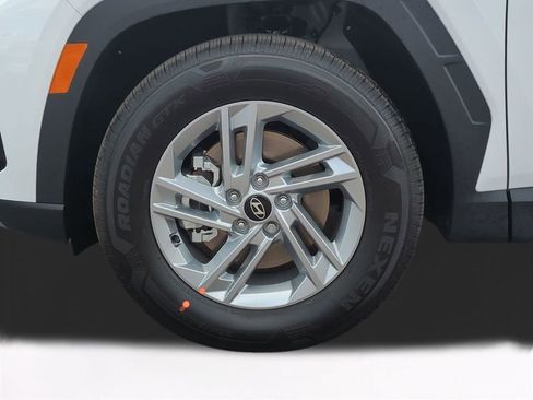 New 2026 Hyundai Tucson SE image 11