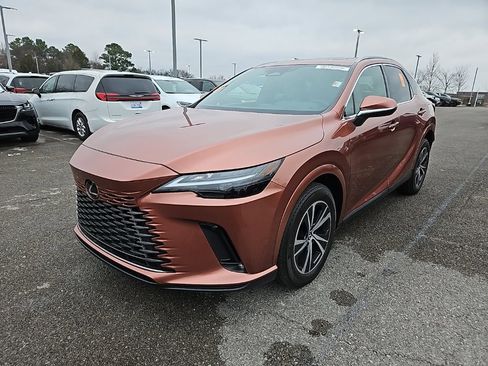 Used 2024 Lexus RX 350 Premium image 3