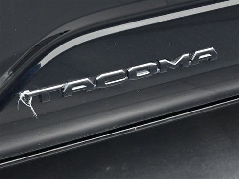 Used 2024 Toyota Tacoma TRD Off-Road image 13