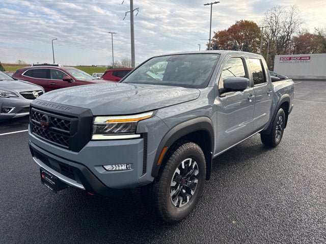 Used 2023 Nissan Frontier PRO-4X w/ Pro Convenience Package AWD/4WD image 5